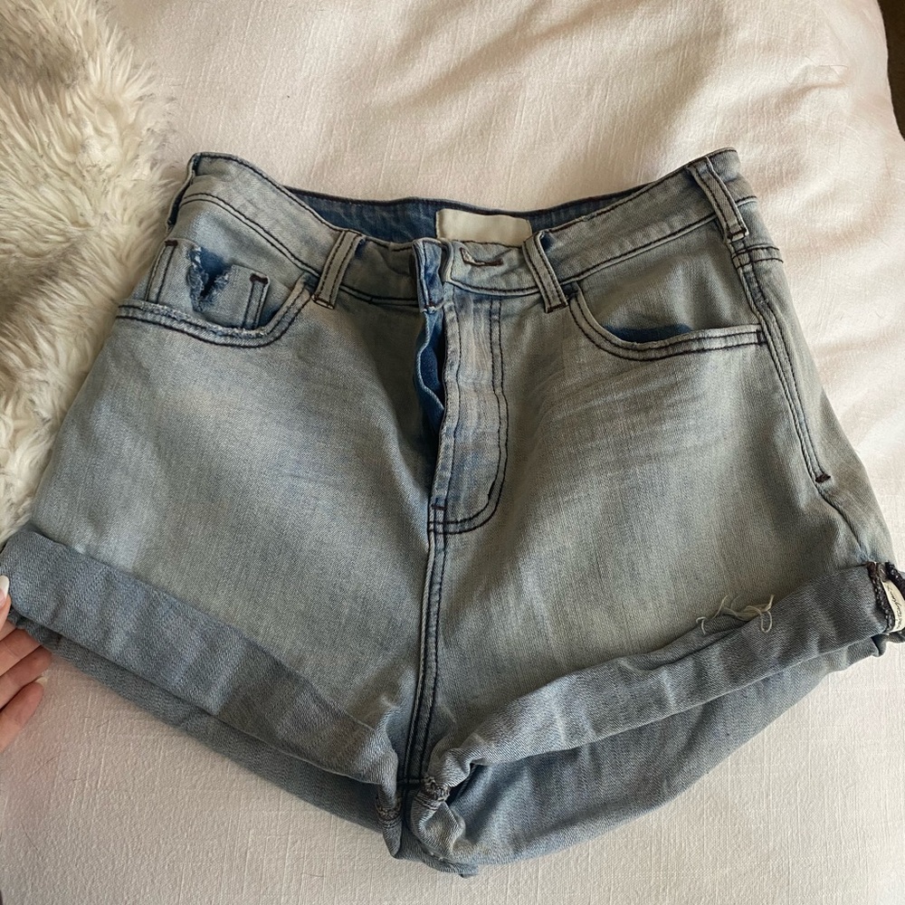 ONE TEASPOON DENIM SHORTS SIZE 27